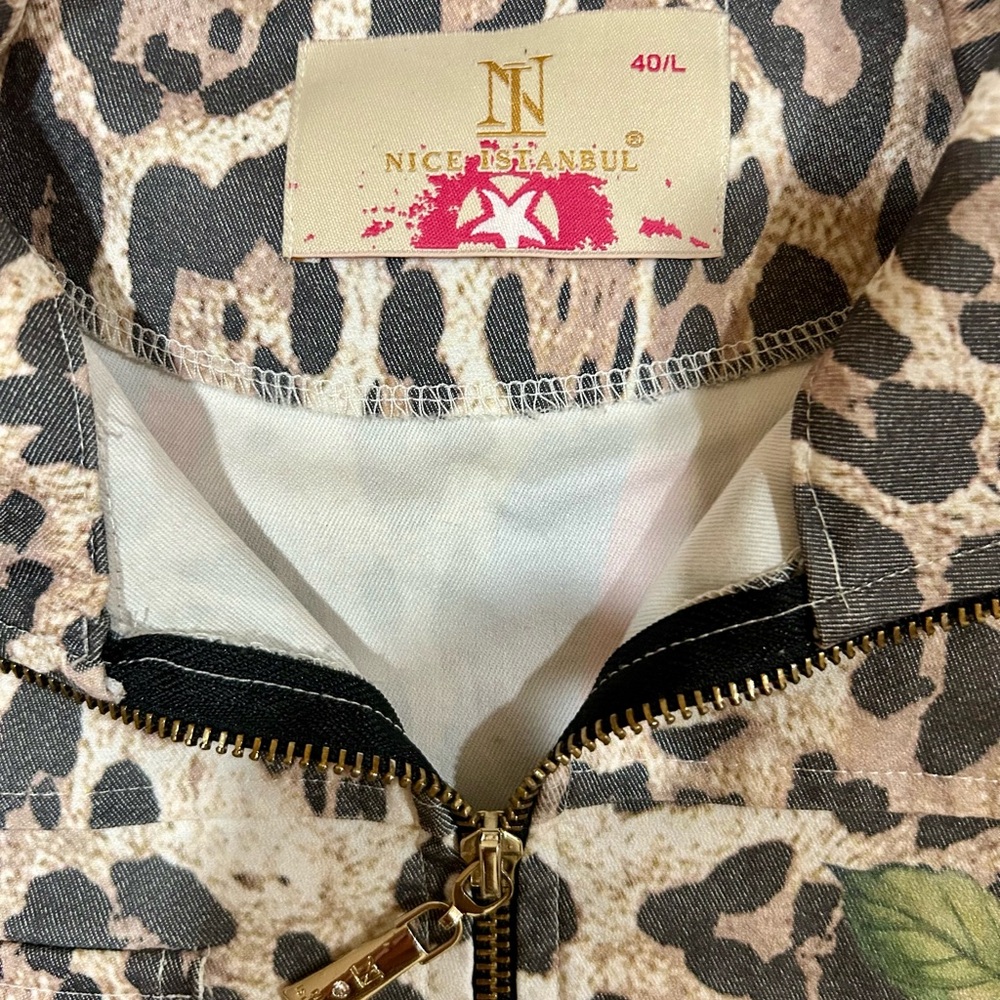 Leopard Print Jacket - image 4